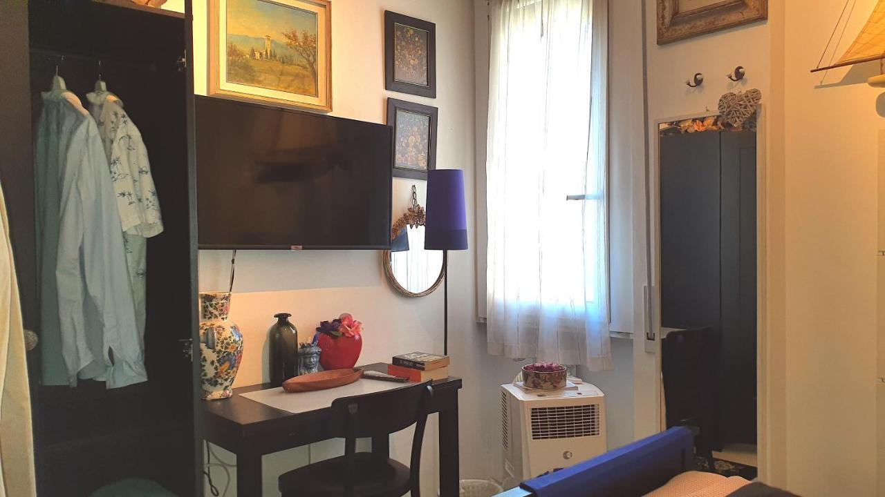 Ospiti A Firenze Benvenuti Hotel Esterno foto