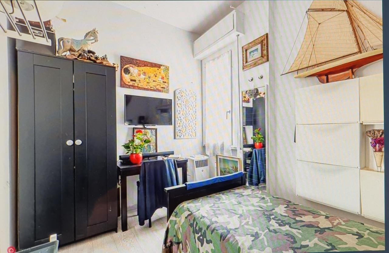 Ospiti A Firenze Benvenuti Hotel Esterno foto
